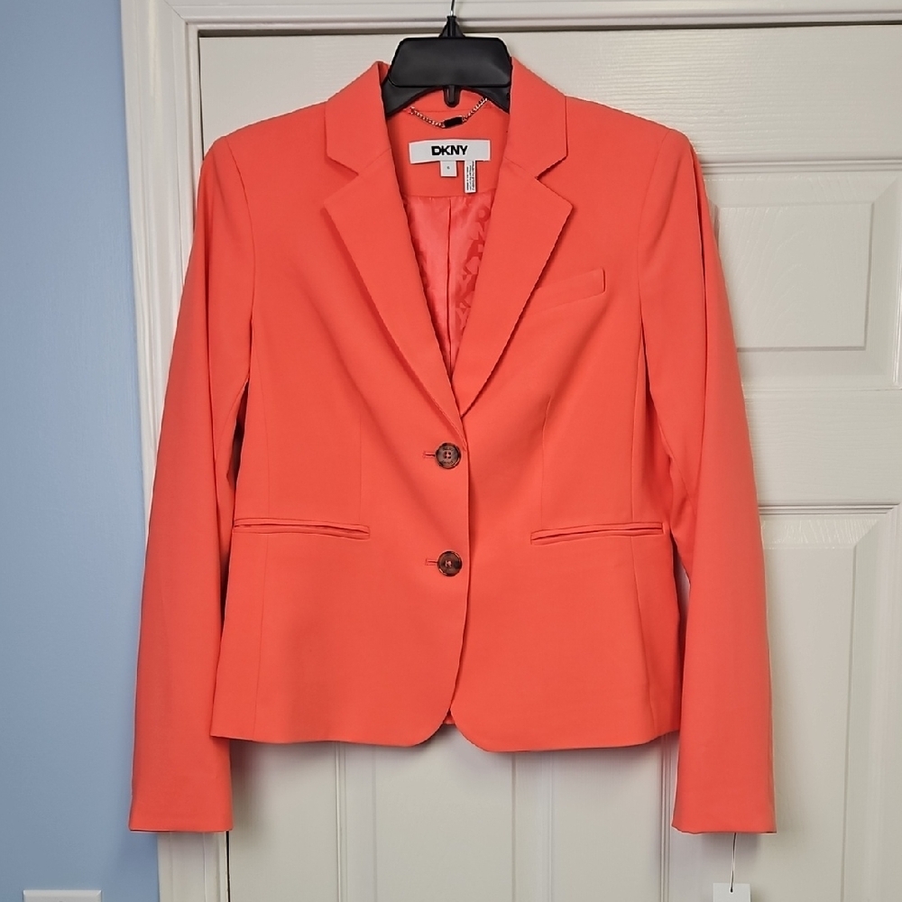 DKNY Women's Long Sleeve Double Button‎ Notch Lapel Blazer: Lt Coral